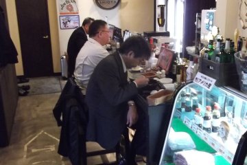 <p>The counter is a bit different from a saloon, mind</p>