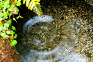 <p>Water ripples in a basin</p>