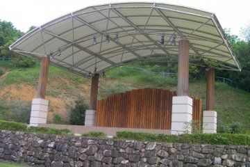 a place to get rid of any stage fright