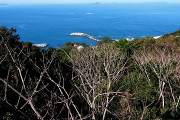 Islands in the distance. Taken from&nbsp;Ijika Daiichi Hotel Kagura