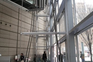 <p>struktur kabel yang sangat besar</p>