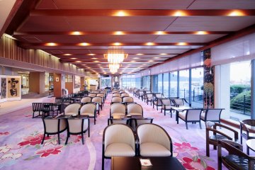 <p>Espace d'attente dans le hall</p>