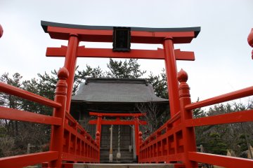 Takayama Inari Shrine