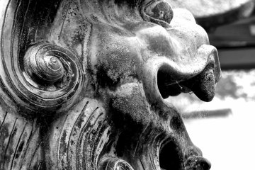 <p>Close up view of the other guardian</p>