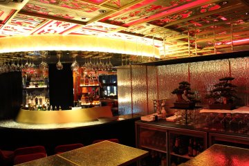 <p>Second floor bar</p>