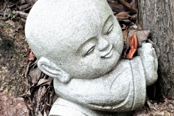 <p>A number of cute statues can be found along the trail up to the top of Mt. Misen</p>