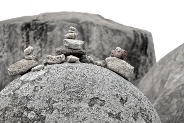 <p>Rocks placed here for prayers</p>