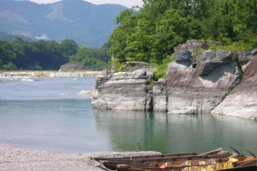 Awaiting the tourists at Nagatoro