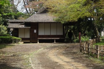 <p>The museum's garden is home to six tea houses</p>