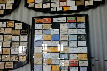 <p>Wine labels from Champagne</p>