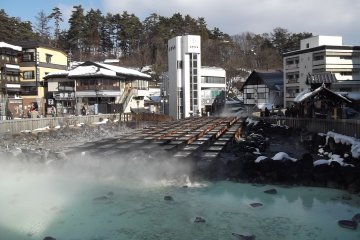 <p>Yubatake, at one end of Onsen Street</p>