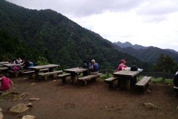 Take lunch with a spectacular view