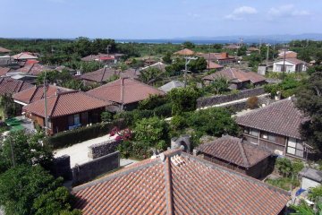 <p>Vue sur le village entier depuis une tour d'observation</p>