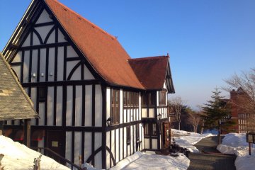 <p>The buildings come in a variety of styles ranging from the twelfth to eighteenth centuries.</p>