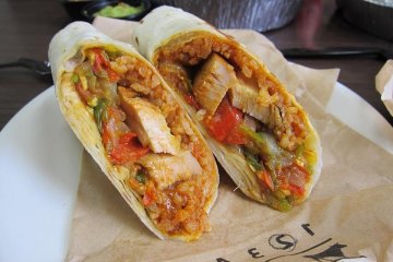 Taco Bell Opens in Tokyo