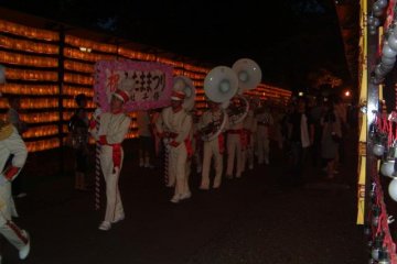 A band performing the Japanese National Anthem