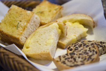 Roti bakar ringan