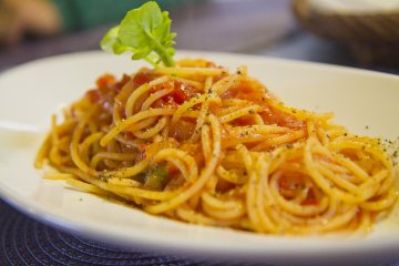 Pasta à la Provençale (spaghettini basil dan tomat)