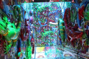 <p>After a short musical performance, take the brightly lit stairs to the main event area</p>