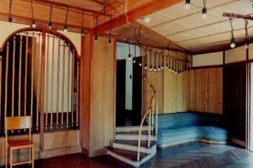<p>The steps leading down into the Beethoven room</p>