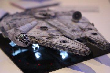 <p>Japanese&nbsp;modellers were invited by George Lucas to create artworks for this event &ndash; in this section, some famous battle sequences&nbsp;&copy; &amp; TM Lucasfilm Ltd.</p>