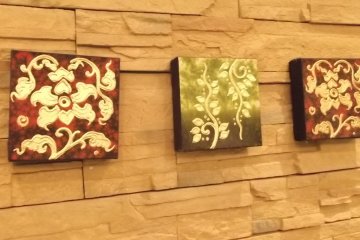 <p>Some of the decor on the walls</p>