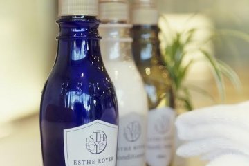 <p>Fragrant amenities</p>