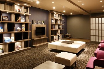 A nice lounge is also available for everyone.