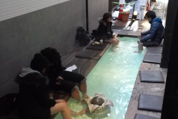 <p>The foot spa</p>