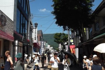 <p>Kyu-Karuizawa's&nbsp;main shopping street</p>