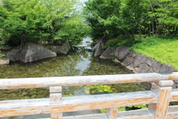 <p>The first section of the garden you are greeted by is very pretty</p>