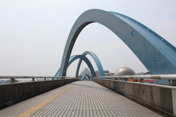 <p>The Port Bridge</p>