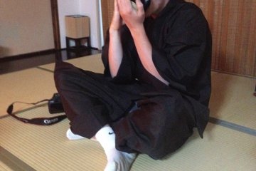 <p>Drinking the thick tea, a feeling of harmony and mutual respect</p>