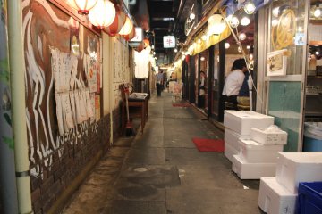 <p>Rows of lanterns illuminate the tight paths&nbsp;</p>