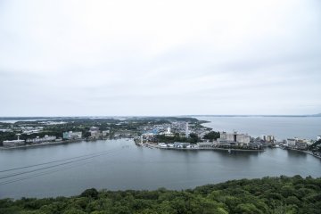 <p>You can see the entire Kanzanji Onsen region from atop the observation deck.</p>