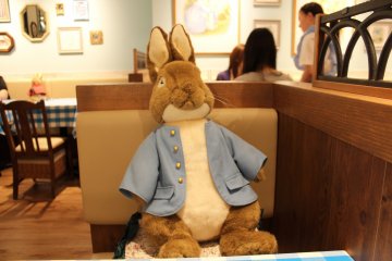 <p>Peter Rabbit cafe</p>
