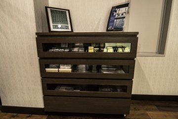 If you need more, a whole range of beauty products for ladies are provided for free at the reception.