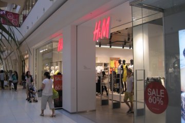 <p>LaLaport has every store imaginable, from affordable clothing...</p>