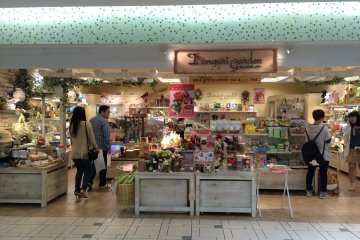 <p>Ghibli shop</p>
