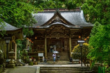<p>Pray to Kobo-daishi here</p>