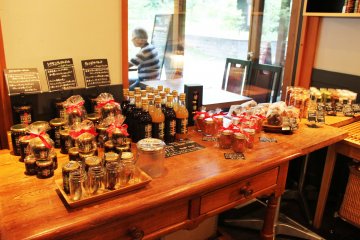 <p>The bakery sells condiments and jams</p>