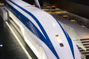 <p>One of the first modern day shinkansen with a unique front design</p>