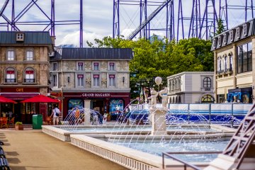 <p>A small, peaceful, and charming city... but still inside the Fuji-Q Highland Amusement Park!</p>