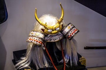 <p>Artifacts look like they have been transferred from a museum.</p>