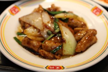 <p>Horumon (beef large intestines)</p>