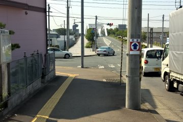 <p>The place to turn left at the bottom of the hill</p>