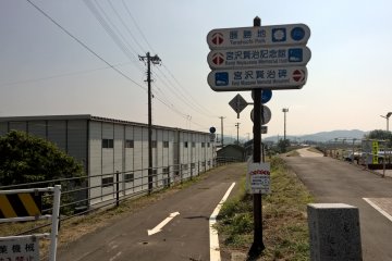 <p>Stay on the left</p>