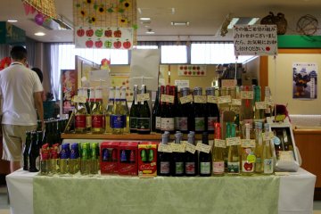 Minuman beralkohol yang terbuat dari sari apel