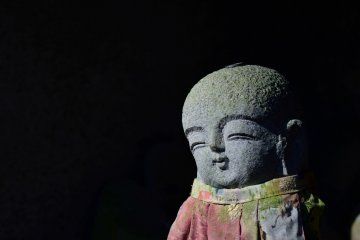 <p>Cute Buddha statue</p>