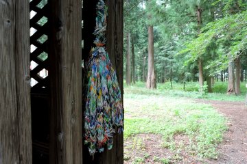 <p>Chains of origami cranes</p>